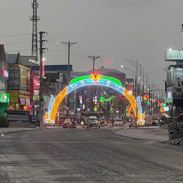 Trang trí đường phố